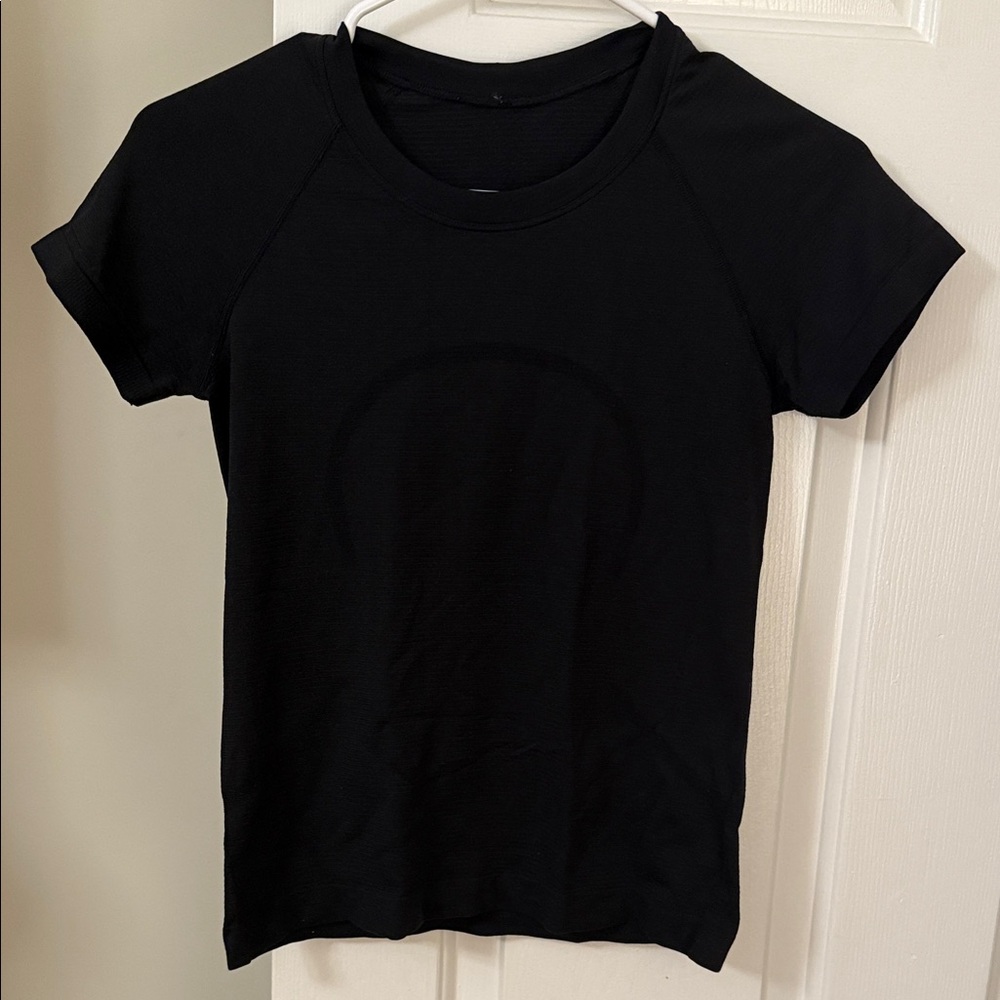 Lululemon Swiftly Tech Black Short Sleeve Tee